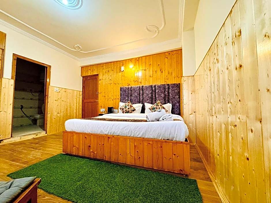 Photo 1 of 18 of Deluxe 1 Double Bed