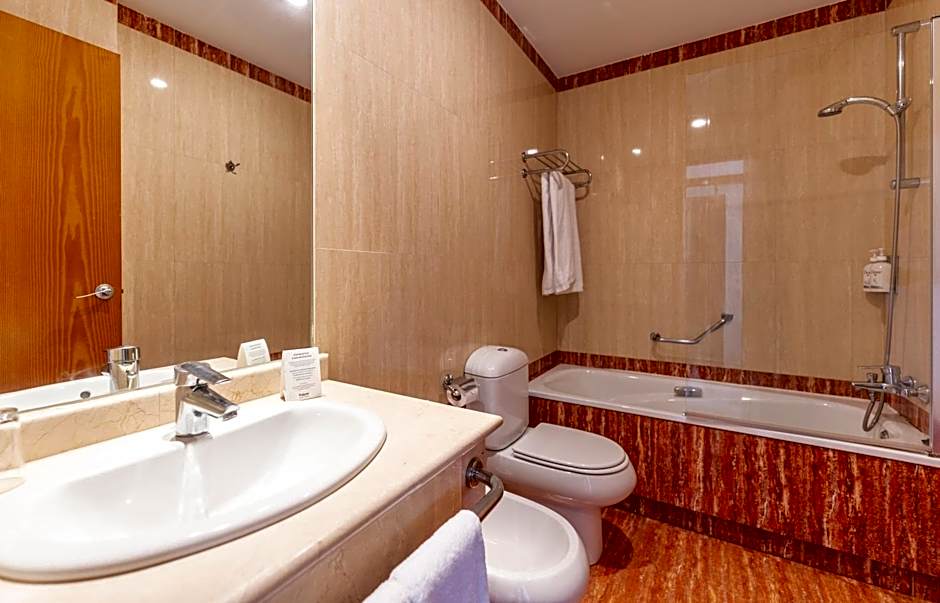 Bakour Oh Nice Costa del Sol