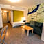 Slottsskogens Hostel