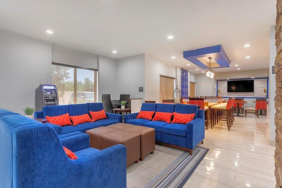 Comfort Inn & Suites Memphis East