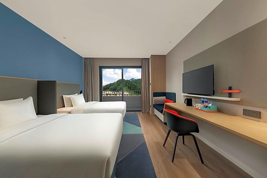 Holiday Inn Express wawu Mountain By IHG