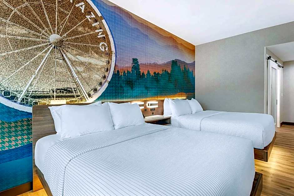 Cambria Hotel Pigeon Forge