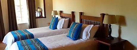 Double or Twin Room with Shared Bathroom