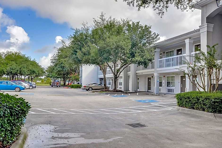 Studio 6-Houston, TX - Hobby South