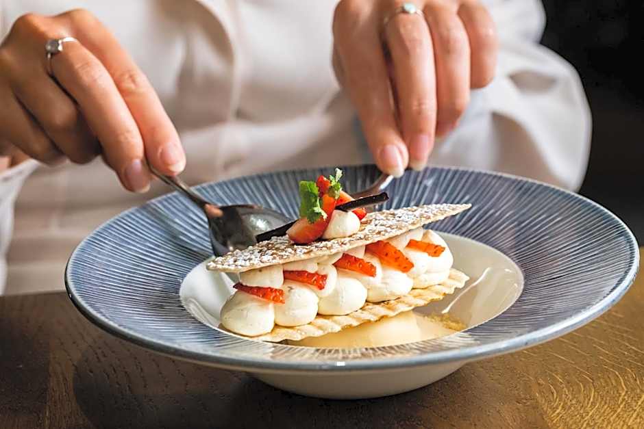 Greenhills Country Hotel