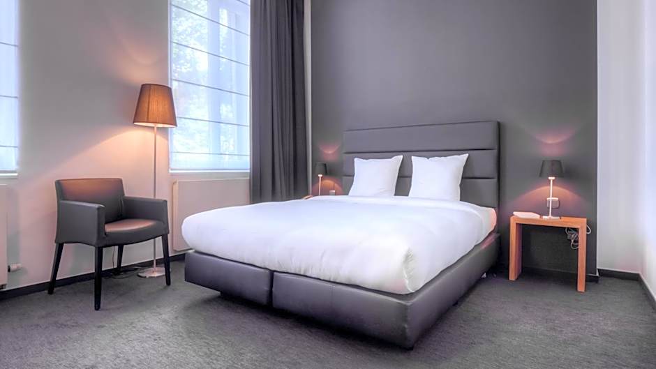 Hotel St James