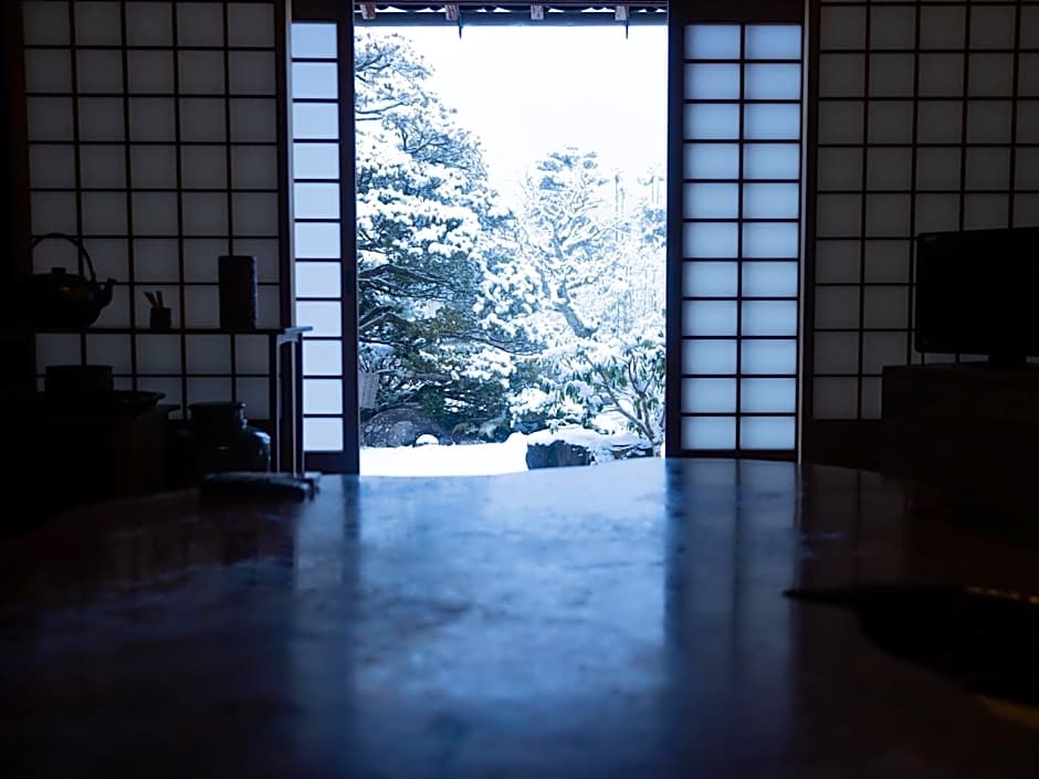 料理旅館 山里料理 いそべ -Kayabuki Ryokan Isobe-