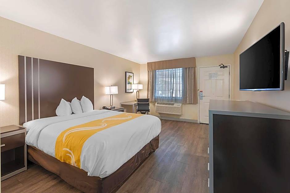 Quality Inn & Suites Camarillo-Oxnard