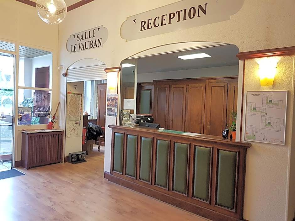 Hotel Bar Restaurant Saint Paul