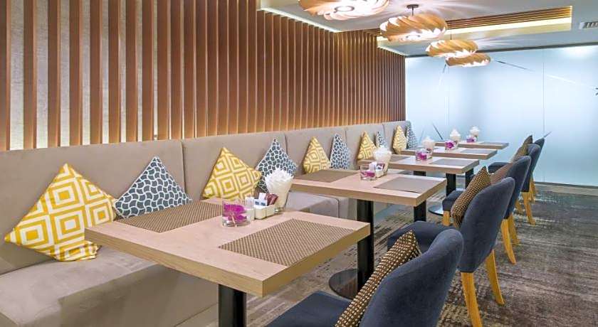 Eastin Grand Hotel Saigon