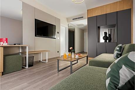 Junior Suite with Balcony