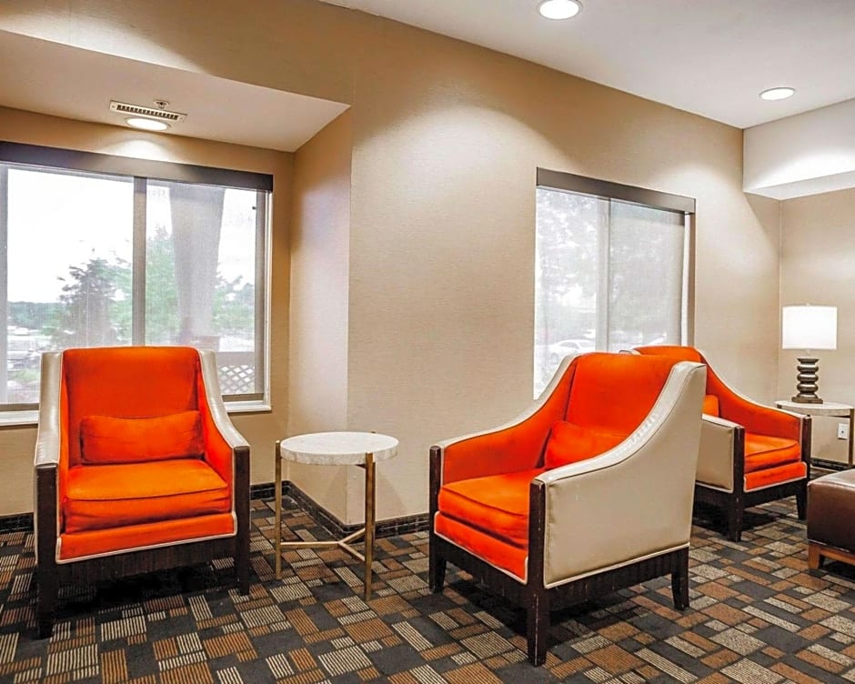 Comfort Suites - Independence