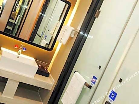 Lano Hotel (Bengbu Wanda Plaza)