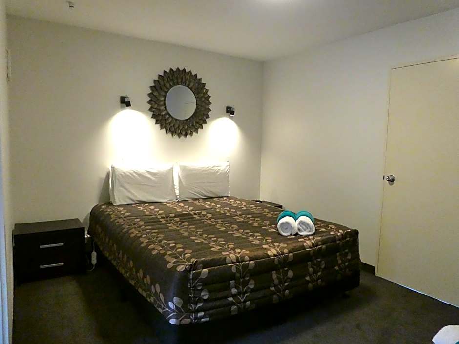 Photo 1 of 6 of Superior Studio