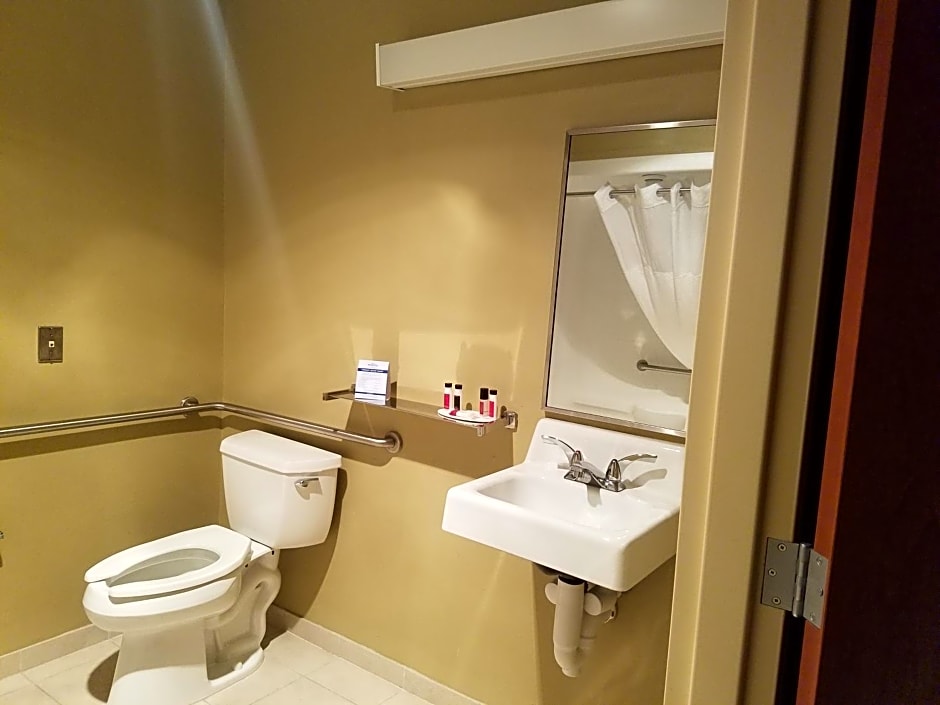 Microtel Inn & Suites Dover by Wyndham