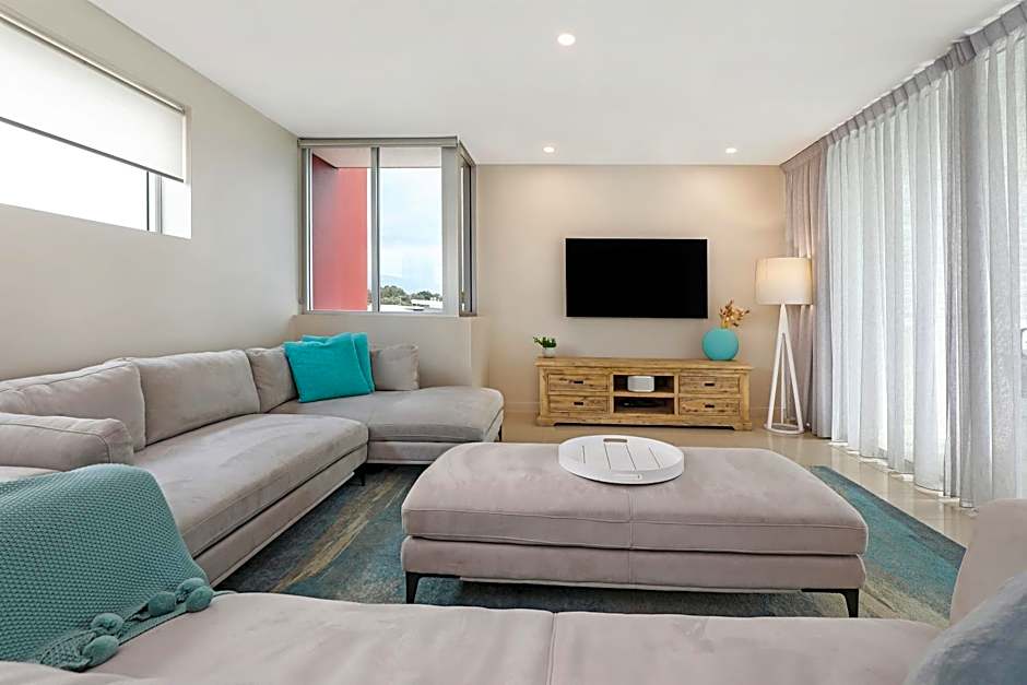 3 Bedroom Apartment — 3 fotoğraftan 1. fotoğraf