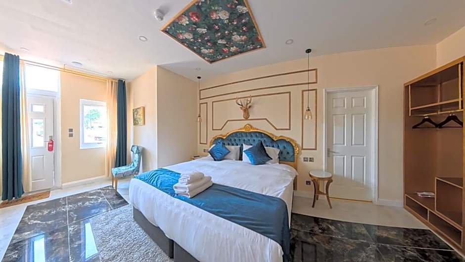 Muthu Fort William Hotel