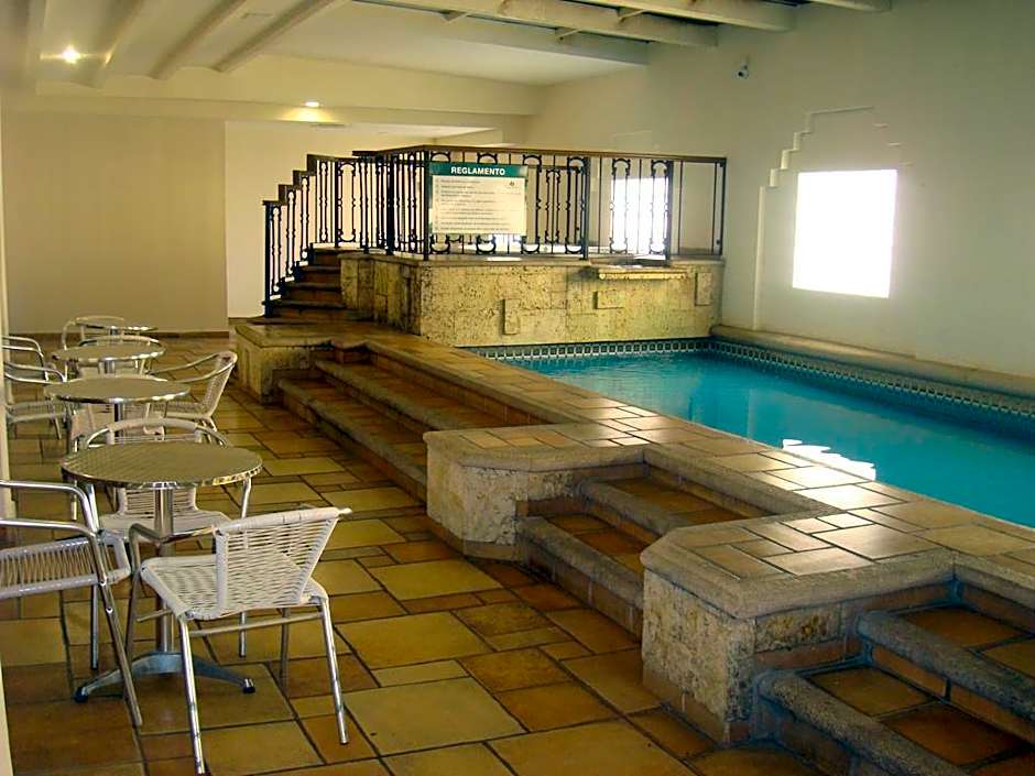 Ruiz Miln Hotel