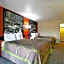 Super 8 by Wyndham Christiansburg