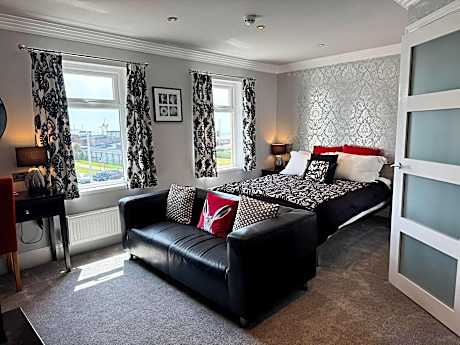 King Room with Four Poster Bed and Sea View
