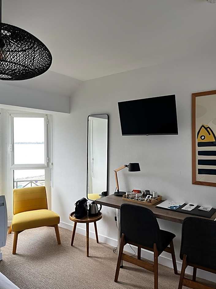 Logis Hôtel de la Pointe du Cap Coz