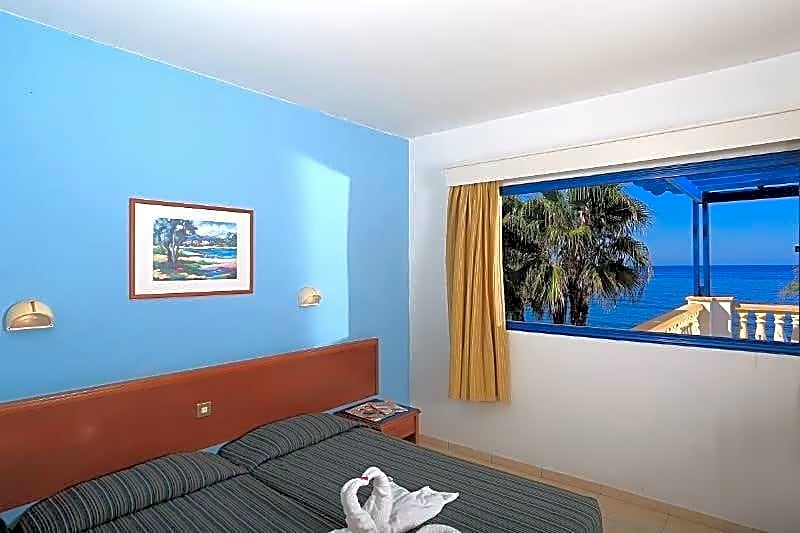 Eleni Holiday Village