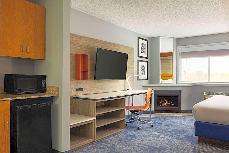 AmericInn by Wyndham Inver Grove Heights Minneapolis