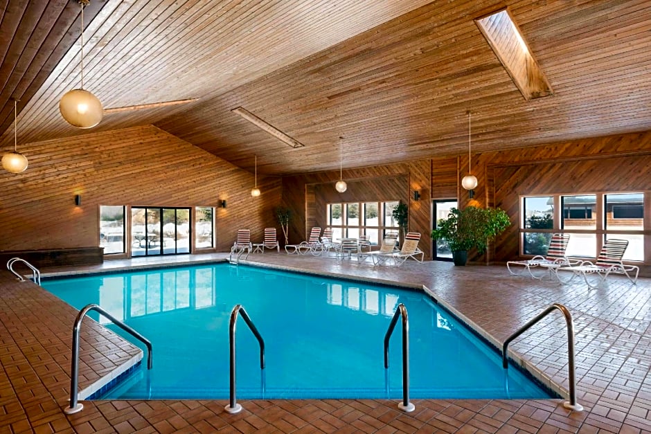 Days Inn by Wyndham Eagle River