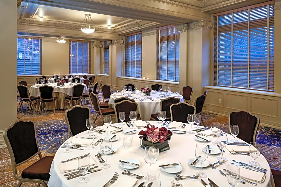 Arctic Club Hotel