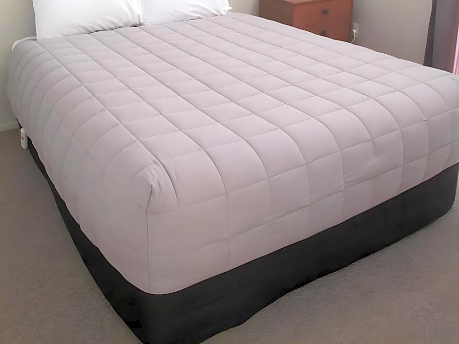 Merivale Court Motel