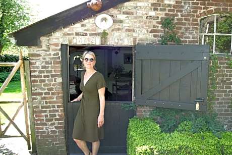 Twin Room with Private Bathroom