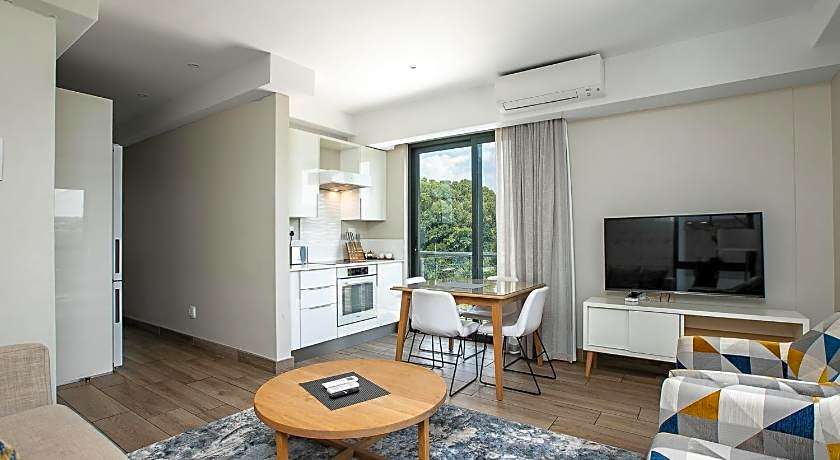 The Regency Apartment Hotel Menlyn