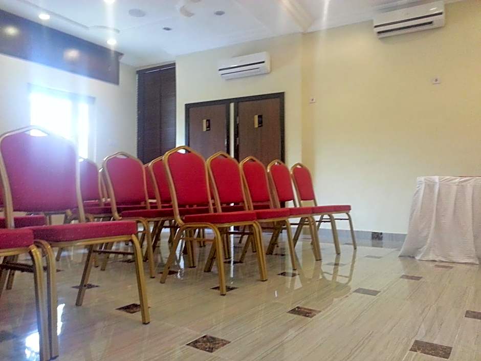 De Rembrandt Hotels and Suites