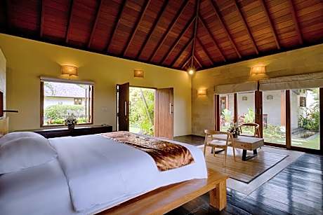 One Bedroom Garden Pool Villa