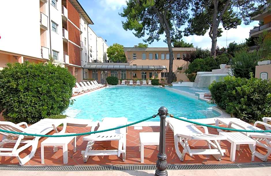 Hotel Milano Helvetia - in centro con piscina