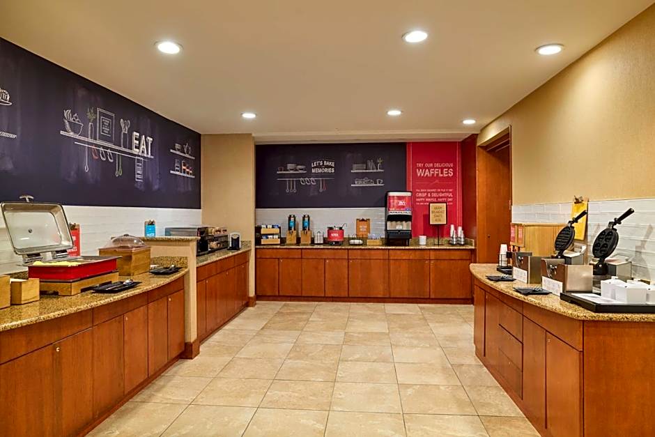 Hampton Inn By Hilton And Suites Smithfield