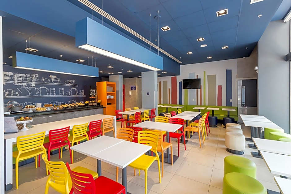 Ibis Budget Blumenau