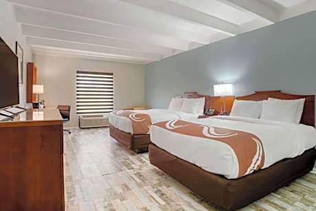 Standard Queen Room with Two Queen Beds - Non-Smoking