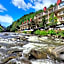 Gatlinburg River Inn