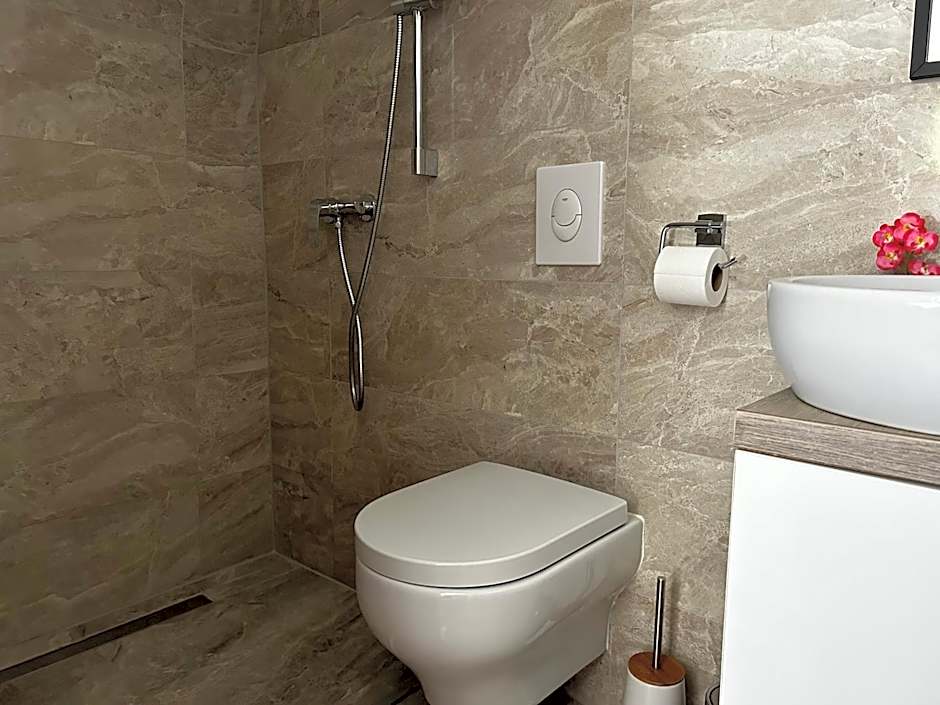 Glamping PEC - HALFBOARD