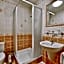 Attic Hotel