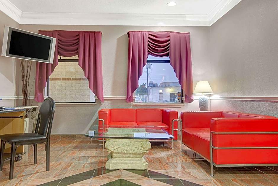 Super 8 by Wyndham Galveston