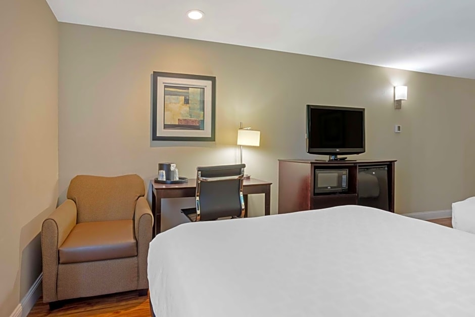 Best Western Plus Lonoke Hotel