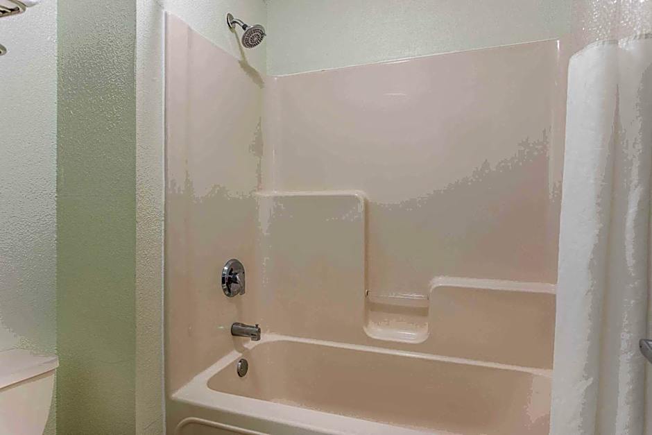 Baymont by Wyndham Helen