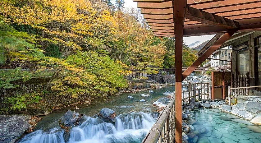 Shima Onsen Toshimaya