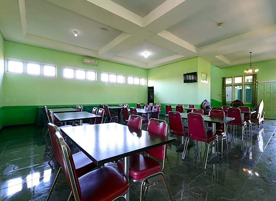 Cantik Hotel