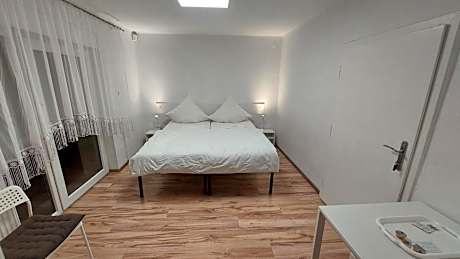 One-Bedroom Apartment with Balcony