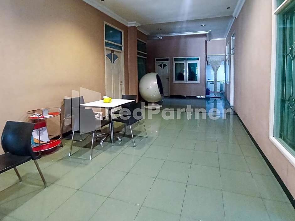 Nillo Hotel Kebumen Mitra RedDoorz