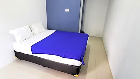 Budget Single Room