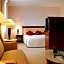Evergreen Laurel Hotel